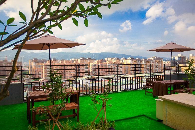 Hotel East Taipei Eksteriør bilde
